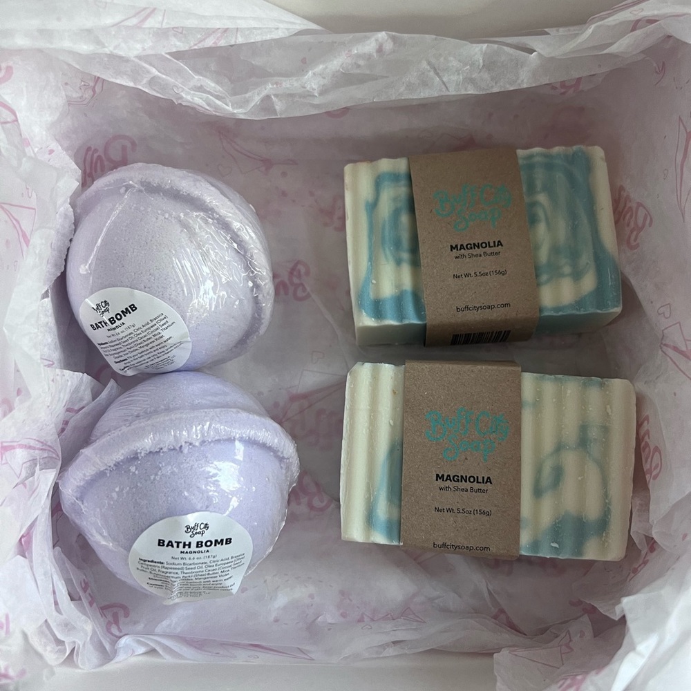 Buff City Soap Bundle! 2 Bar soaps and 2 bath Bombs. Magnolia scent. Brand New